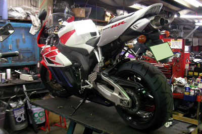 CBR600RR~[